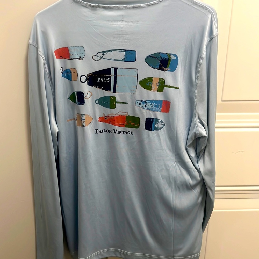Tailor Vintage Size Medium Performance Long Sleeve Shirt